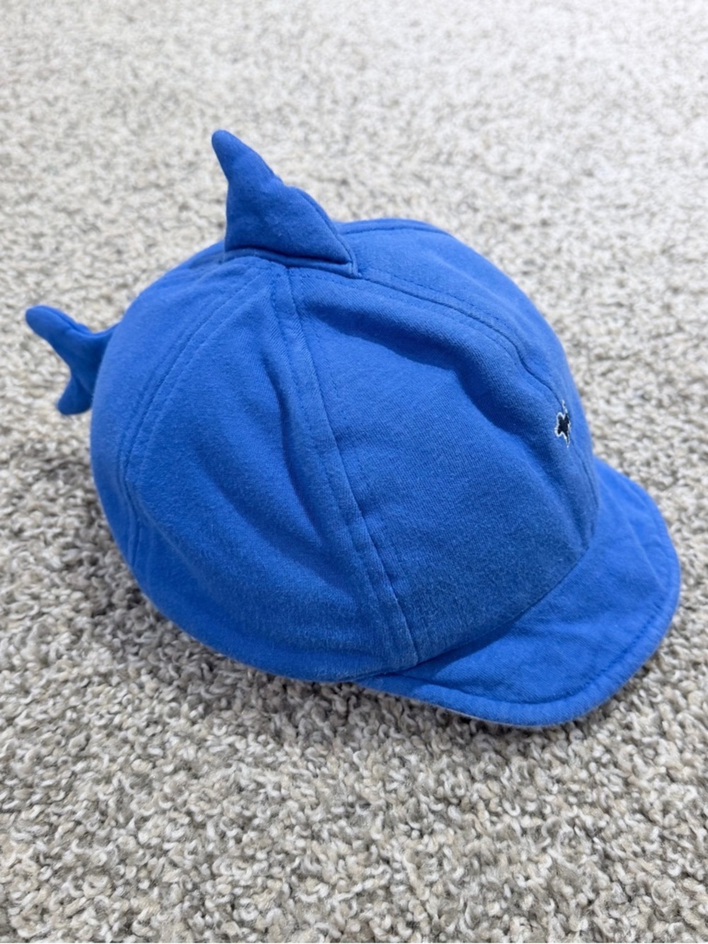 BLUE DOG UNISEX SHARK HAT